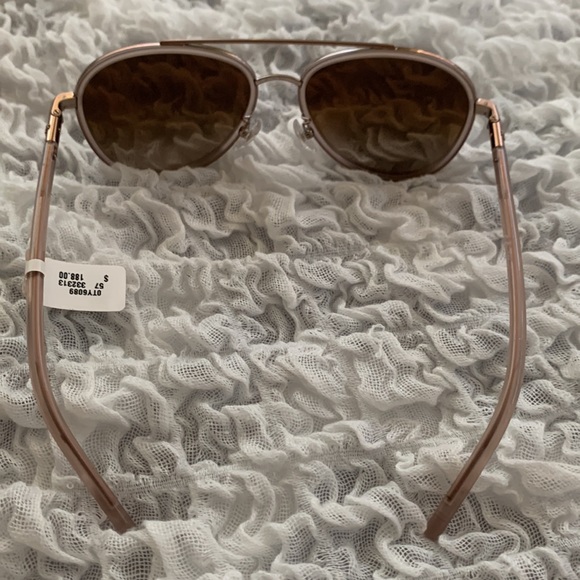 Tory Burch sunglasses Brand New super nice - Picture 5 of 8